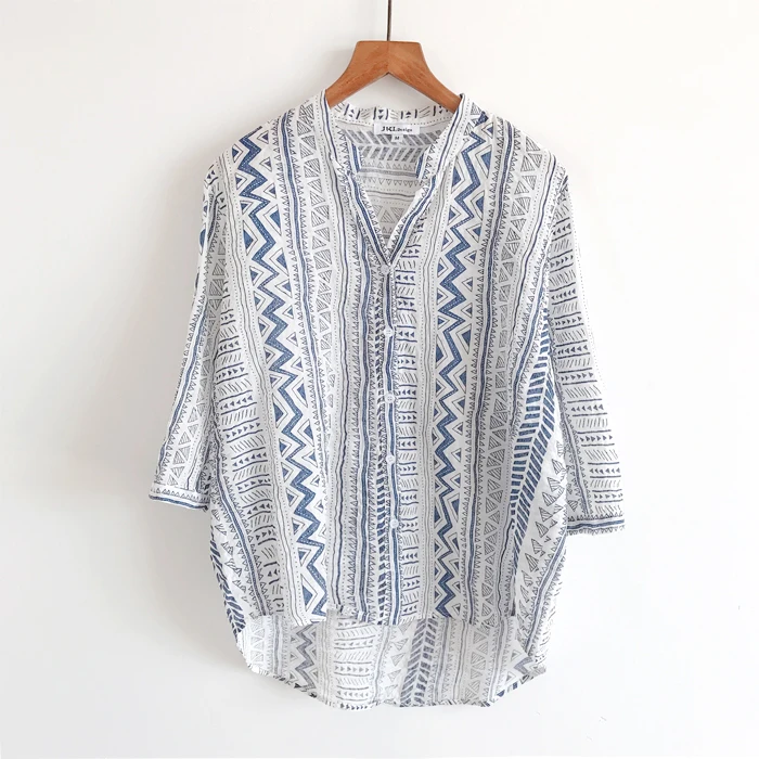 

Тонкая элегантная хлопковая льняная рубашка в этническом стиле с принтом и V-образным вырезом, летняя новая нишевая рубашка, свободные модн...