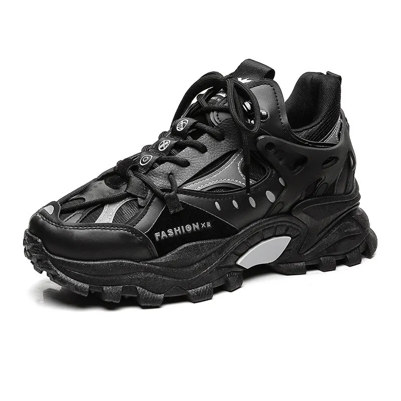 

Men Casual Sneakers Outdoor Lace-Up Sports Shoes Male Thick Sole Boots Breathable 39-46 Luxury Design Antiskid Soft Shoes
