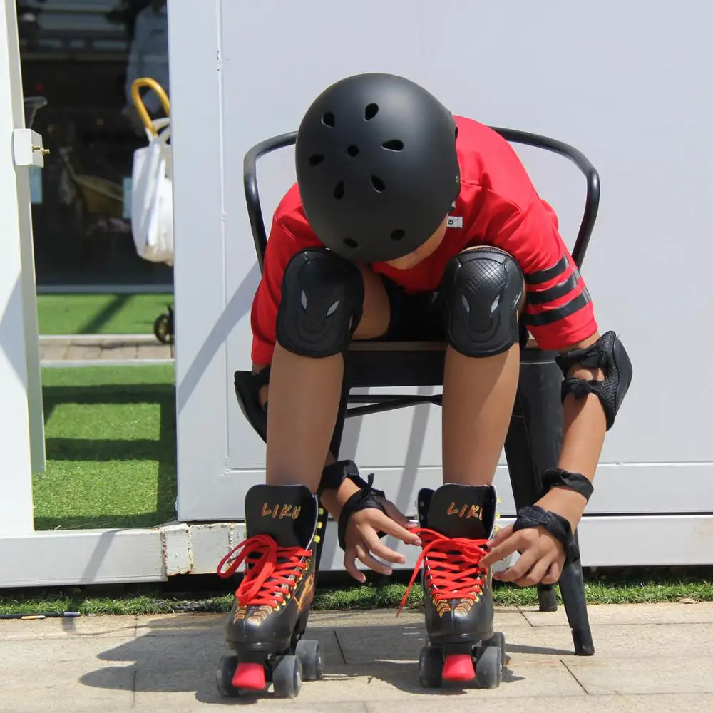 

Children's 4 Led Light Wheels Balanced Skates Double Roller Skate Quad Skate High Quality Safety Beginner's Skates