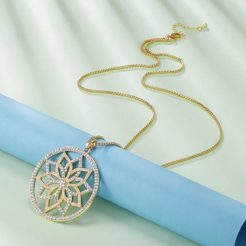 Массивное ожерелье для женщин геометрическое с подвеской в виде цветка Золотая и