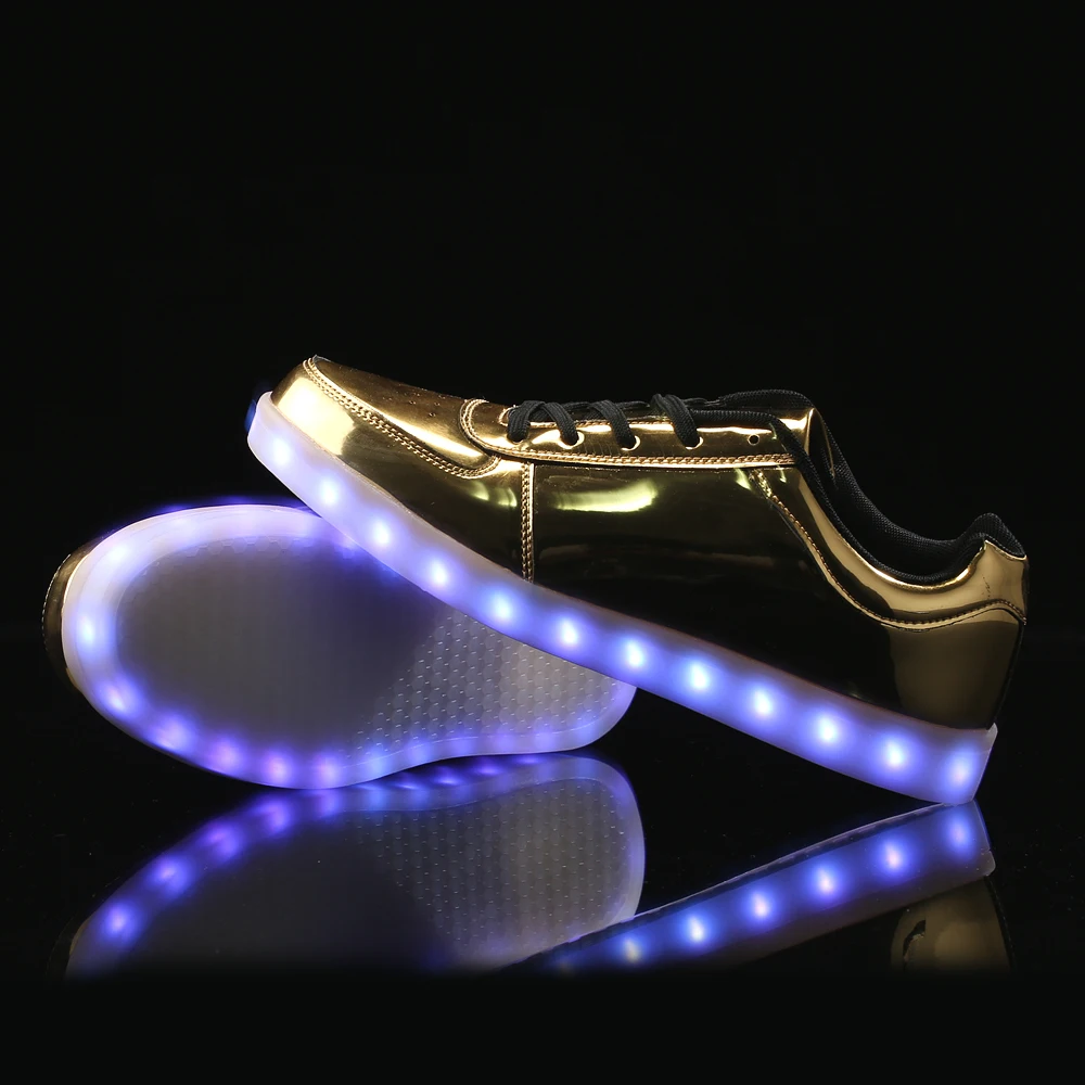 Модные кроссовки на платформе с пультом дистанционного управления мужские