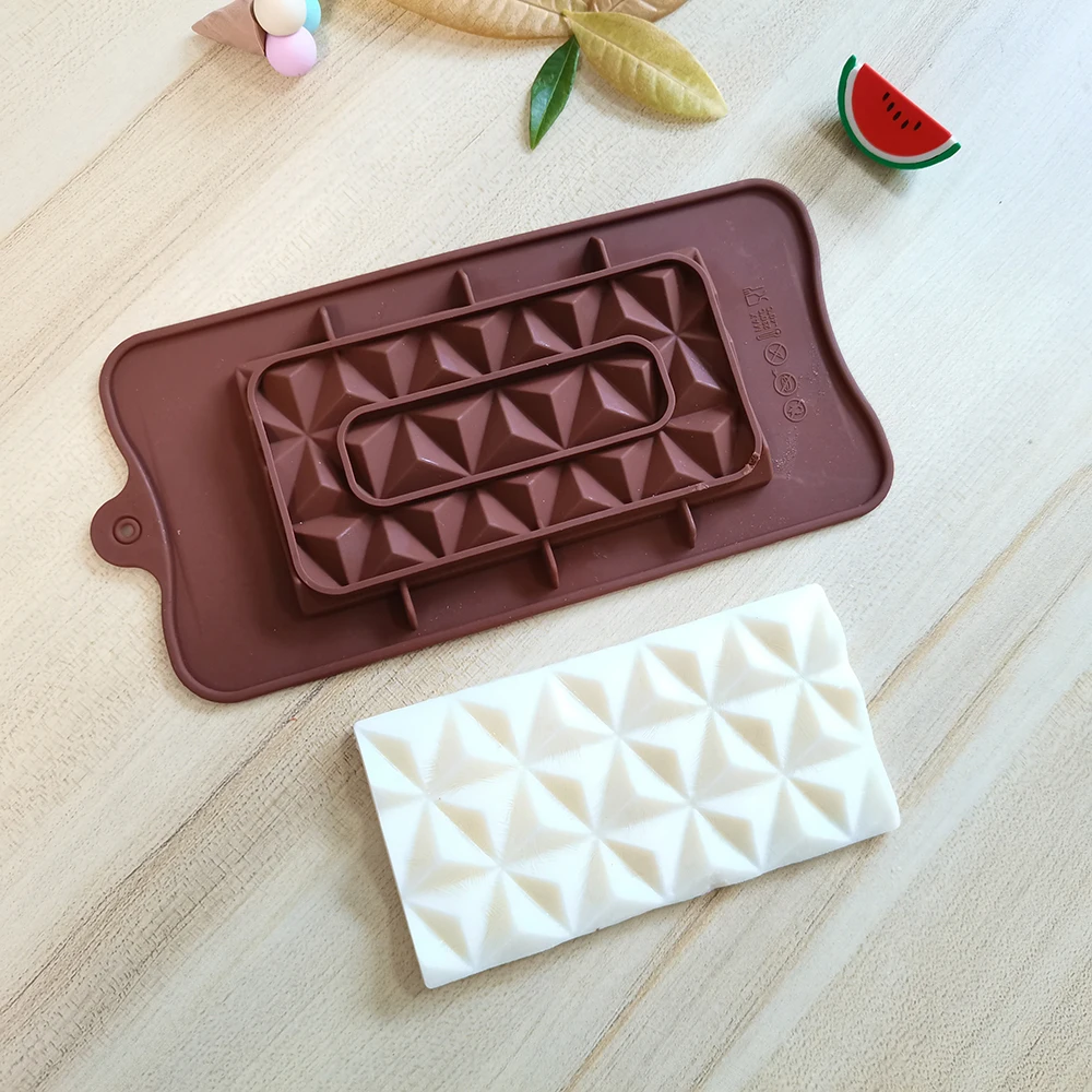 

Новая силиконовая форма для шоколада, треугольные Инструменты для выпечки, антипригарная силиконовая форма для торта, желе, конфет, 3D формы ...