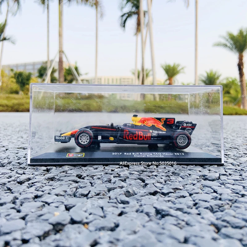 

Bburago 1:32 2017 Red Bull RB13-3 Daniel Ricciardo F1 car with acrylic display box die-cast alloy car model collection gift toy