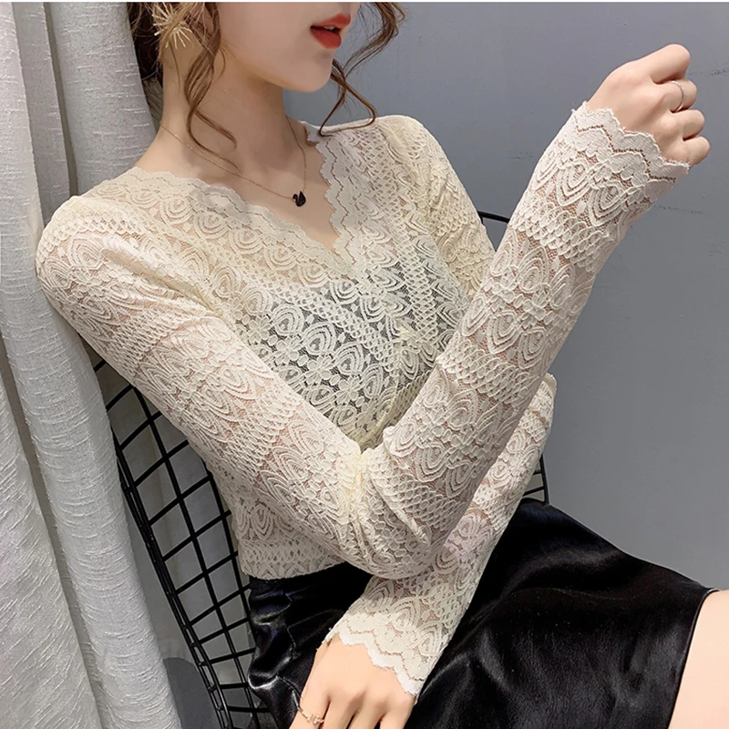 

GGRIGHT 2020 New Spring Women's Fashion Hollow Out Tops Slim Lace Blouse Sexy V-Neck White Shirt Femme Korean Clothes