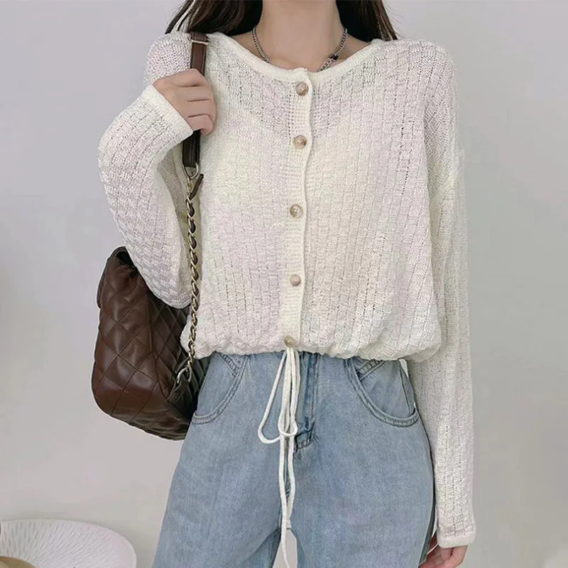 Short top summer 2021 new autumn women's sweater loose long sleeve coat cardigan French Chic small shirt