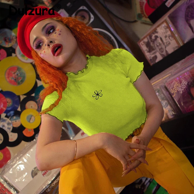 Харадзюку зеленая Цветочная вышитая укороченная футболка для женщин весна 2020