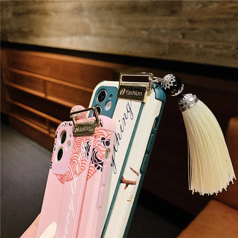 

Chinese palace style Crossbody Lanyard Wrist Strap Phone Case For iPhone 11 12 Pro Max Xs XR X 7 8 Plus SE Phone Holder Cover