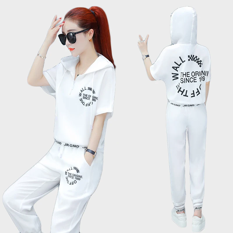 

2020 Haute couture Sporting suit female summer Women office clothing set Top women clothing Hooded 2 piece set Tops + pants 202