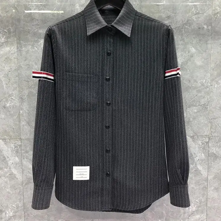 

Мужская приталенная рубашка в полоску, повседневная хлопковая однотонная черная рубашка с длинными рукавами и отложным воротником, 2021