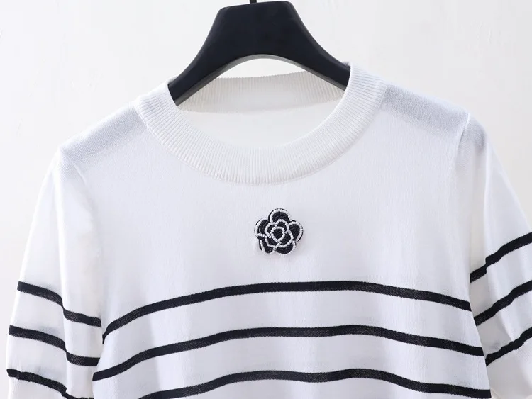 

Summer 2021 Fashion women's floral stripe knitted T-shirts C788
