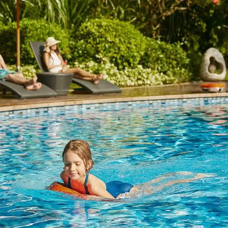 

Sublue Swii Electronic Kickboard With Strong Buoyancy 45mins Working Time 100KG Weight Capacity Max 1m/s Speed APP Control Board