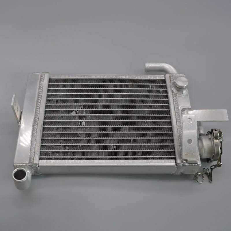 Фото 100cc jog100 скутер gy6 двигатель 110cc 125cc мотоцикл алюминиевый радиатор масляный радиатор для suzuki honda yamaha rsz DIO JOG DR125 №2