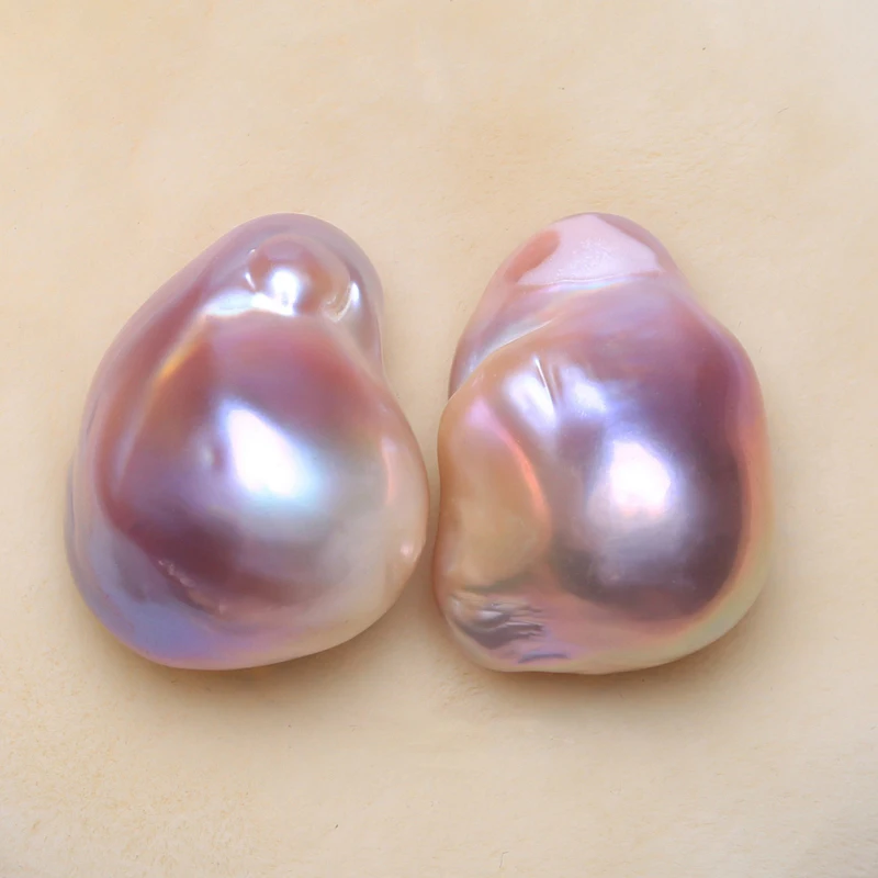 Жемчуг барокко естественного пресноводного цвета в комплекте с жемчугом ручной