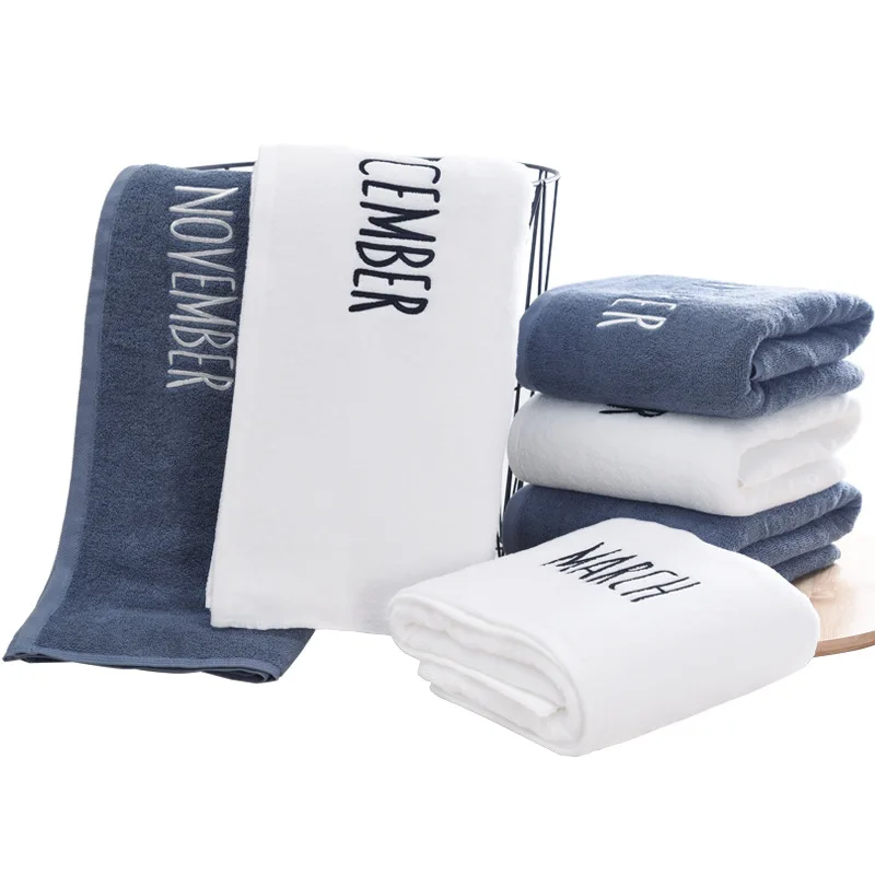 Банное полотенце с изображением головы из мультфильма тонкое не роняющее Мао