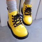 Новинка 2021, кожаные ботинки Martin для девочек, обувь для мальчиков, демисезонные детские мотоциклетные ботинки, теплые зимние ботинки для малышей, 2 шара