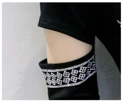 

Spring Summer European Clothes Cotton T-Shirt Chic Sexy Hollow Out Shiny Diamonds Women Tops Long Sleeve Solid Tees 2021 T13508A