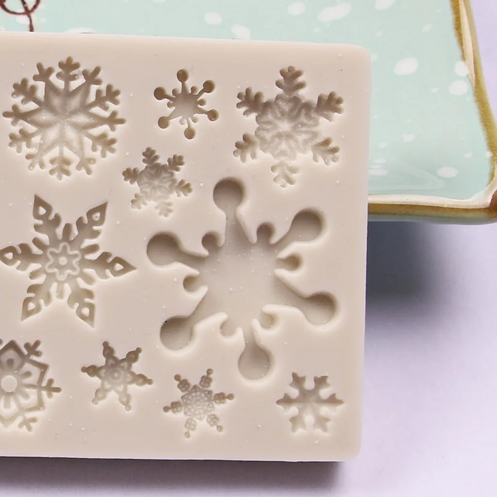 

Christmas Silicone Soft Candy Mold Cake Chocolate Decoration Baking Mold Tool CD