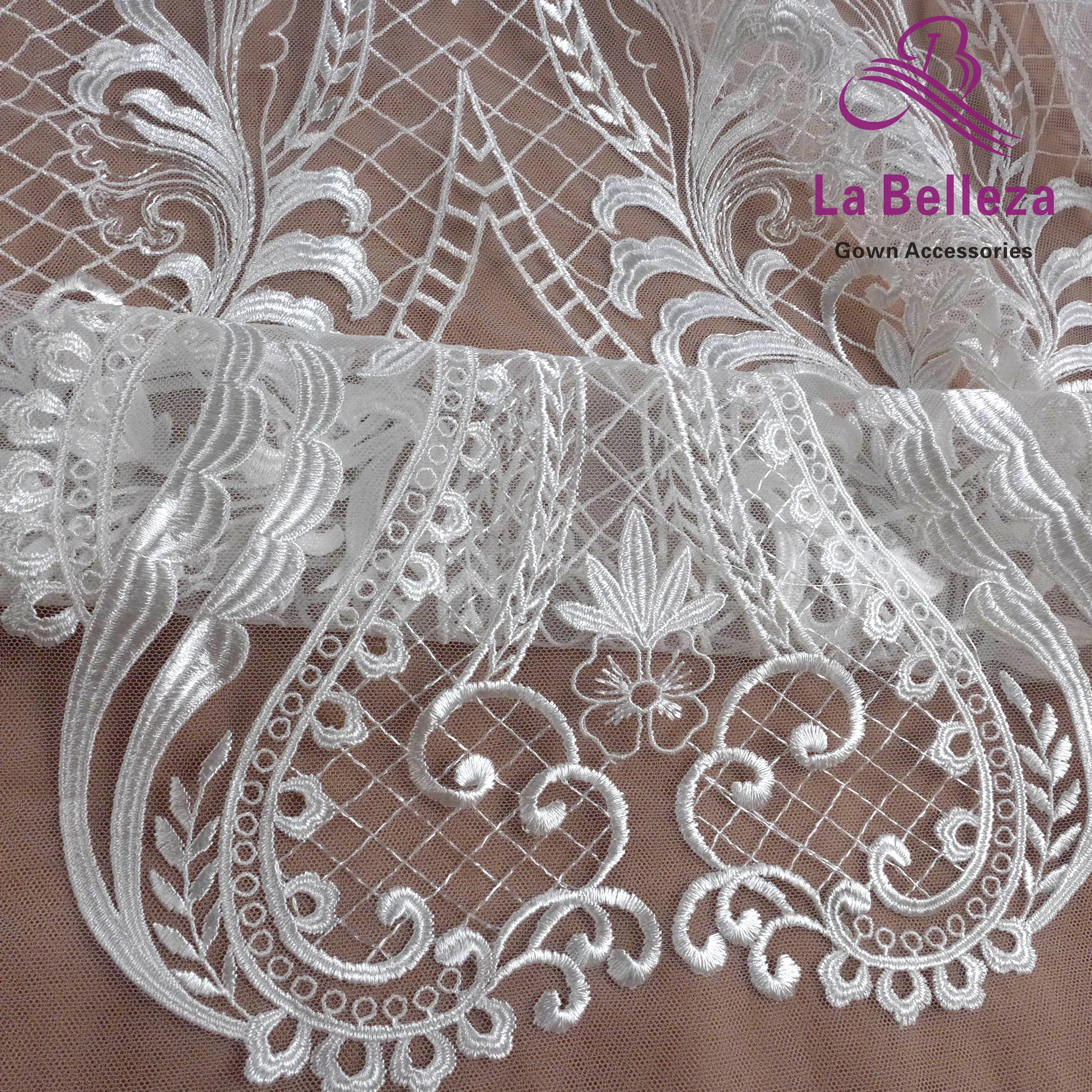 Высококачественная белая кружевная ткань с большим рисунком и вышивкой на сетке