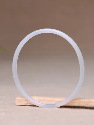 Отправить сертификат натуральный агат ювелирные изделия Белый 54-62 мм с наружной