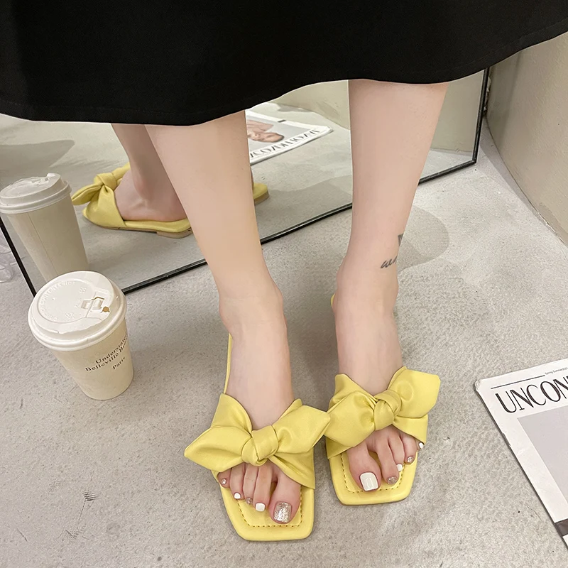 

Shoes Woman 2021 Female Slippers Low Luxury Slides Butterfly-Knot New Designer Summer Flat Rubber Beach Soft Fashion Basic Butte