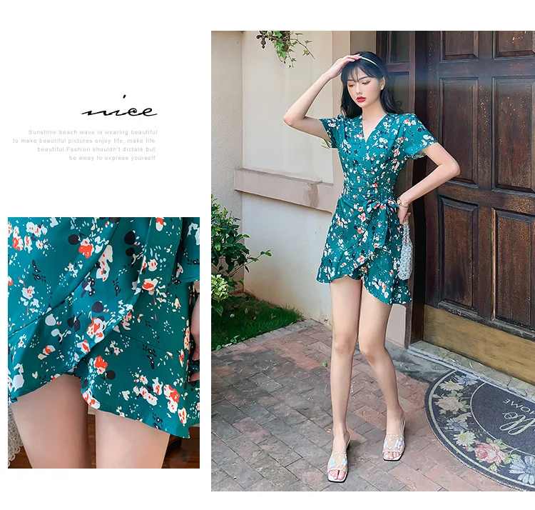 

2020 French Retro Small Crowd Platycodon Women's Waist Show Thin Temperament Small Floral V-neck Splicing High Waist Dress
