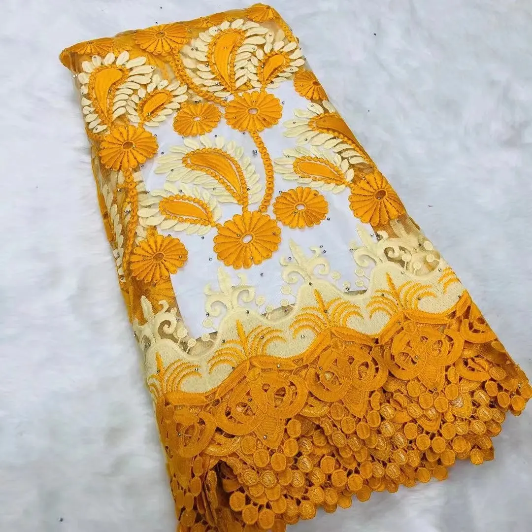 

Вышитая сетчатая кружевная ткань, новинка, модная африканская сетчатая кружевная ткань с камнями для свадебного или вечерние него платья ...