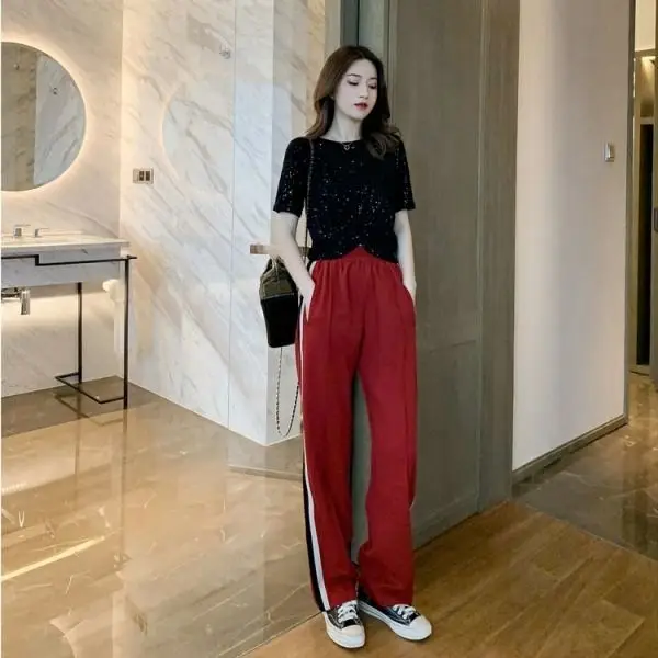 Женский пуловер с блестками футболка коротким рукавом и принтом в виде