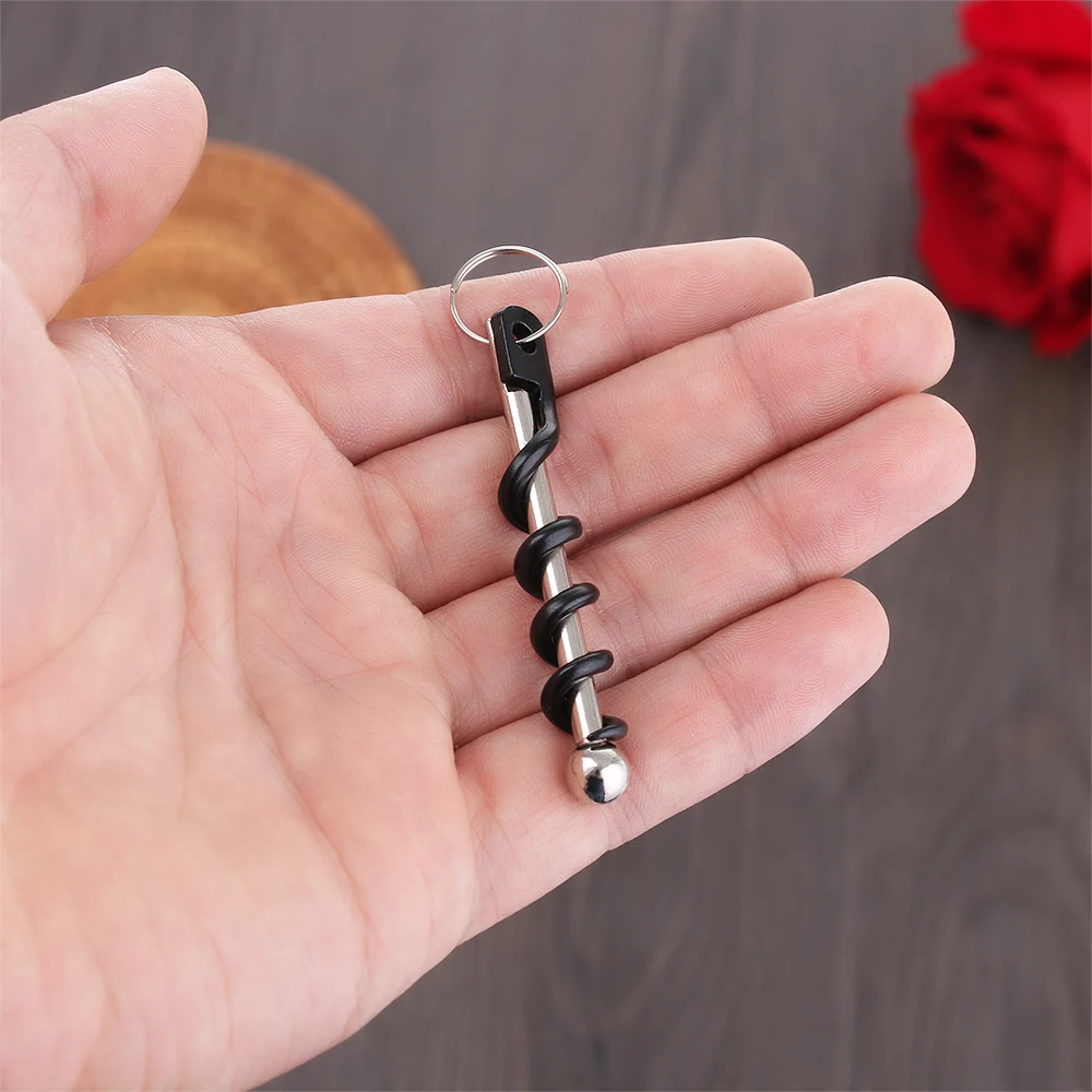 

1Pcs Bottle Opener Outdoor Mini Cork Screw Red Wine Bottle Opener Keyring Tool Multi-functional Camping Equipment Tool