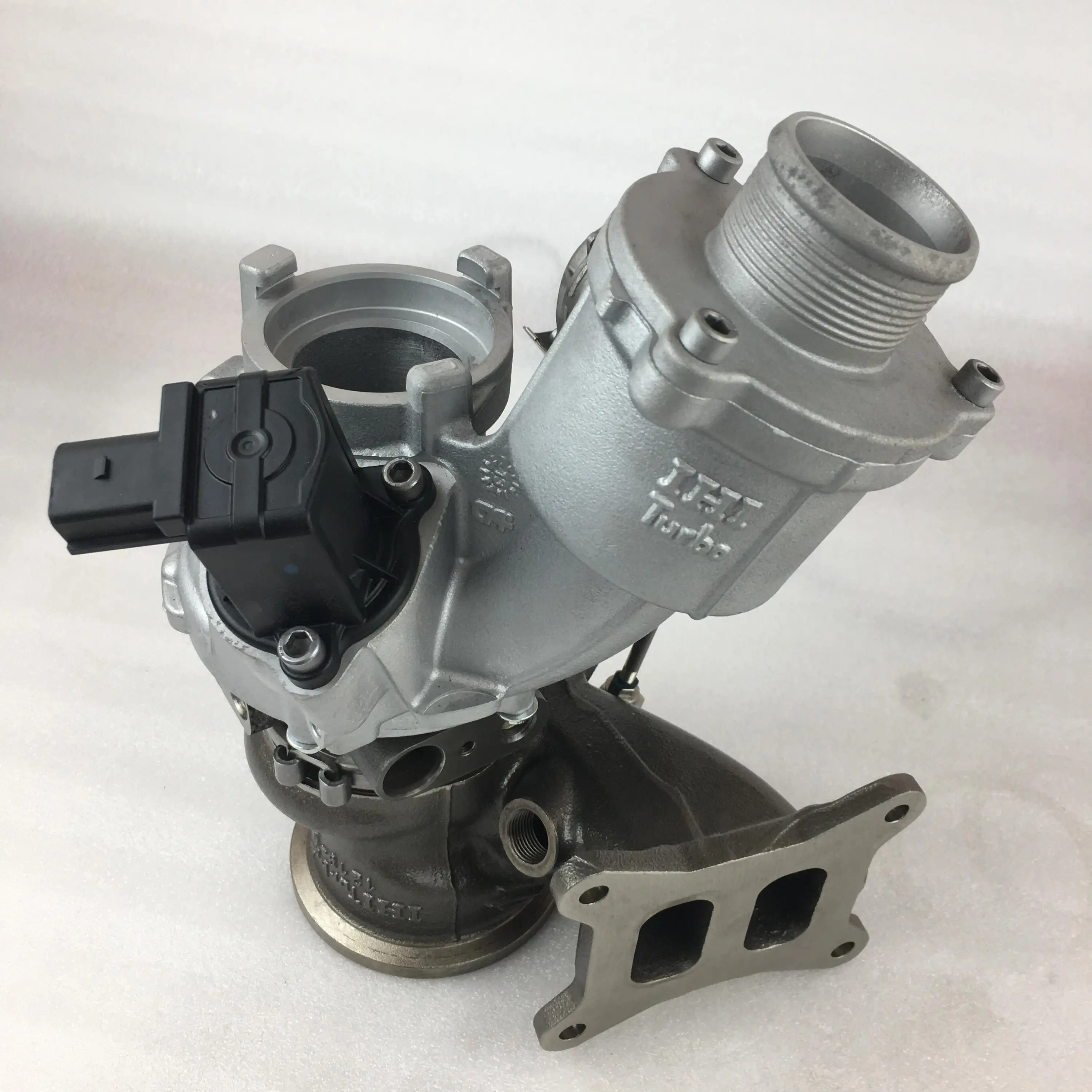 

MGT1752S 06K145702G 814000-5015S turbocharger for Volkswagen Jetta with 2.0L M/T GLI EA888 engine