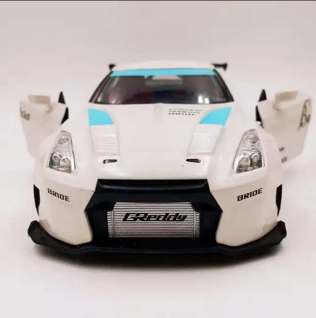 1:24 Nissan supercar модель автомобиля с высокой имитацией сплава из коллекционного
