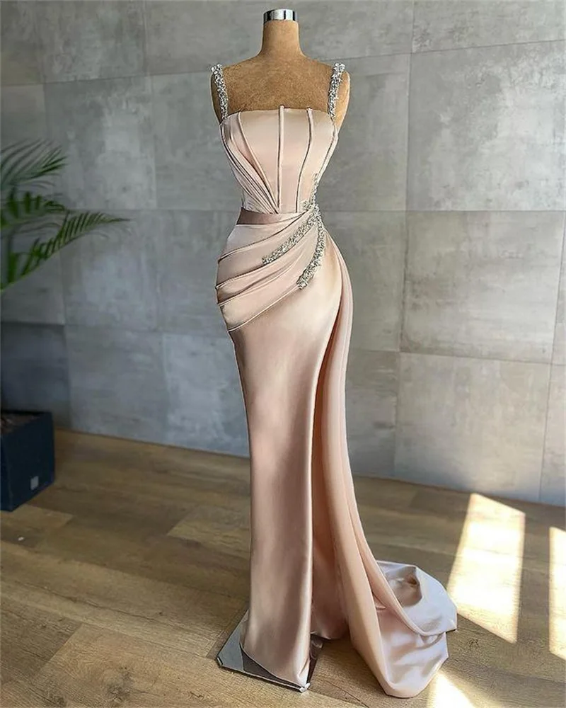

Sexy Spaghetti Strap Prom Dresses Luxury Crystal Beaded Sleeveless Formal Evening Dress Elegant Ruched Satin Party Pageant Gowns
