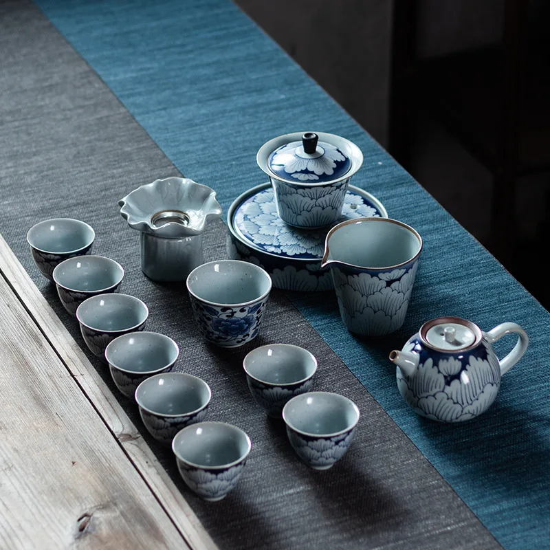 

Wealthy Peony Blue and White Porcelain Tea Set
