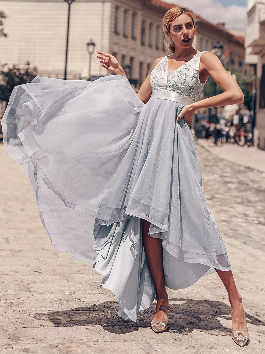 

High-Low V Neck Tulle Wholesale Prom Dresses with Sequin Appliques