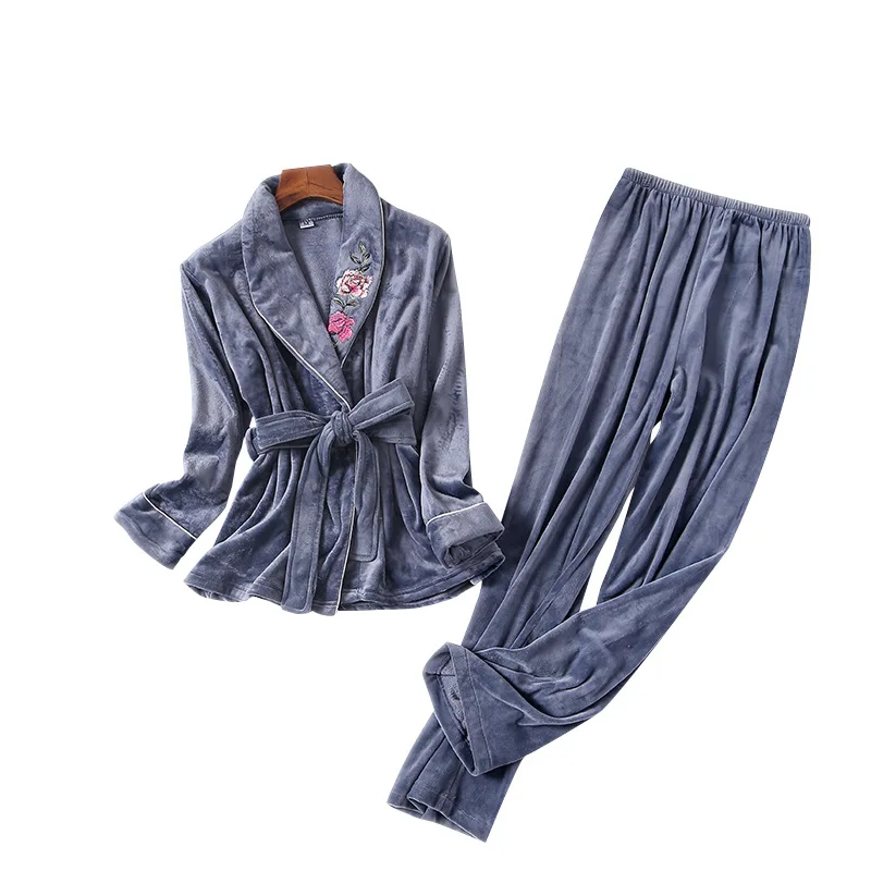 

2021 Autumn Winter New Female Velour Pajamas Suit Homewear Casual Velvet Home Clothing Sleepwear Long Sleeve Intimate Lingerie