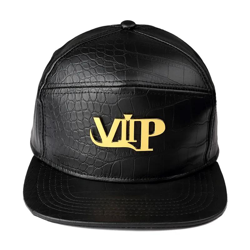 

Fashion Mens Hip Hop Vip Baseball Caps PU Leather Casual Unisex Outdoor Hats Gold Black Red Snapback for Christmas Gift Letter