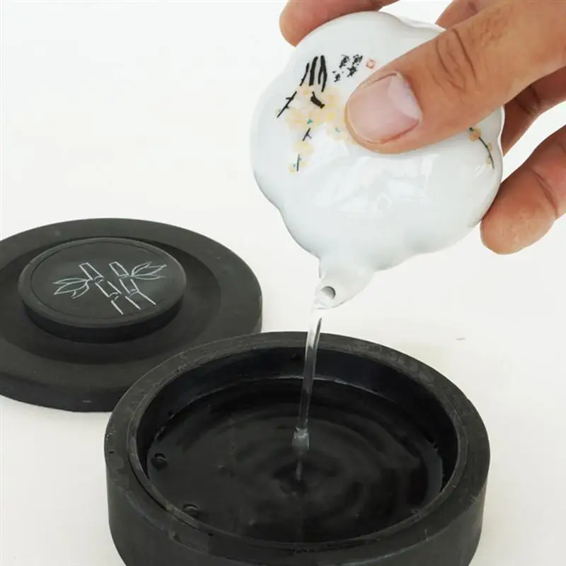 

Porcelain Water Dropper Ink Water Container for Calligraphy and Painting
