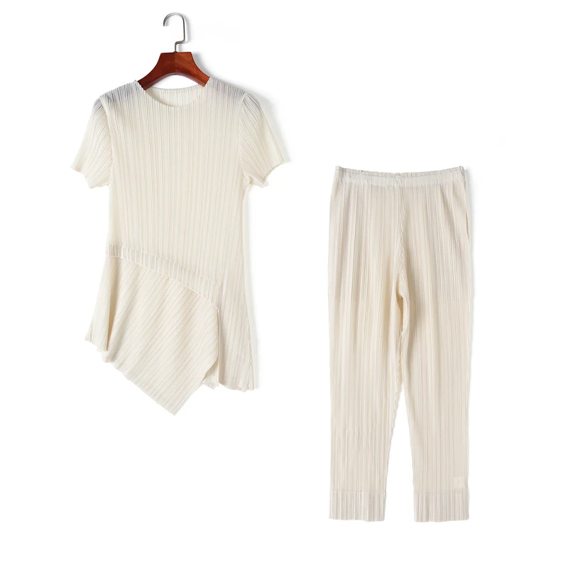 Pant Suits Women's Summer Elastic Miyake Pleated Two Piece Set Round Neck Short Sleeved Irregular Top + Split Straight Trousers