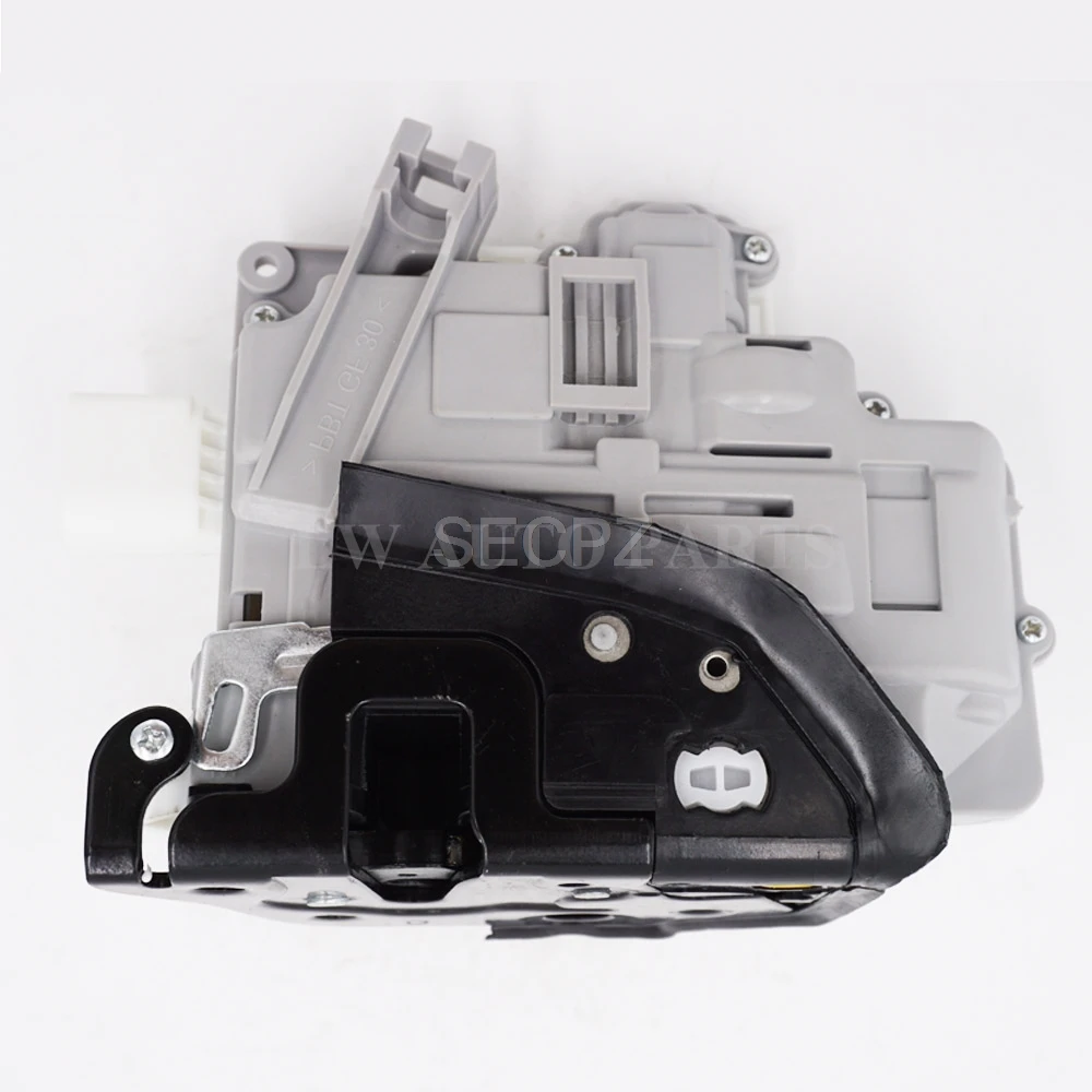 

Audi A4 A5 Q3 Q5 Q7 8K2 8KH 8J1837015A 8J1837016A 8K0839015 8K0839016