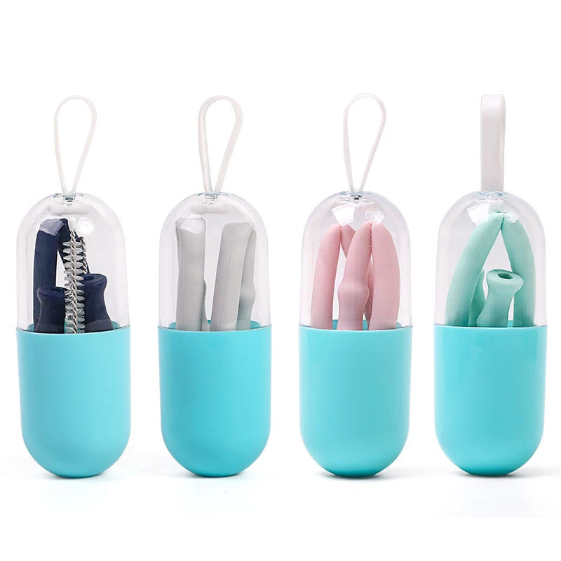 Collapsible Silicone Straw Reusable Folding Drinking Straw with Carrying Case and Cleaning Brush for Travel, Home, Office Drinks