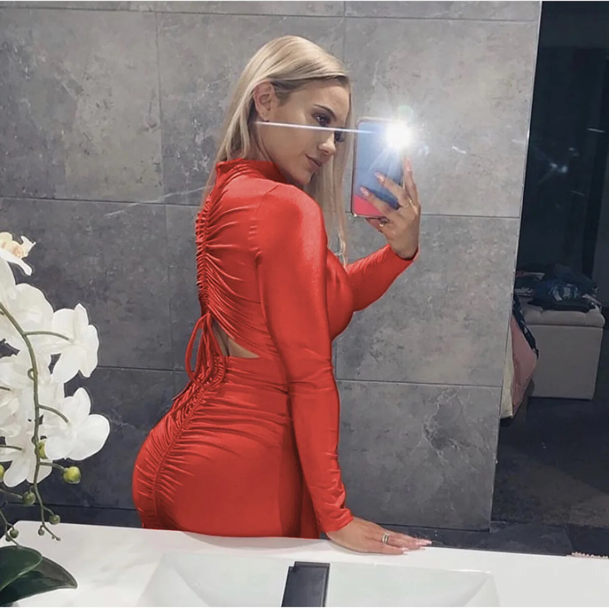 Женское мини-платье с открытой спиной длинным рукавом и вырезами | Женская одежда