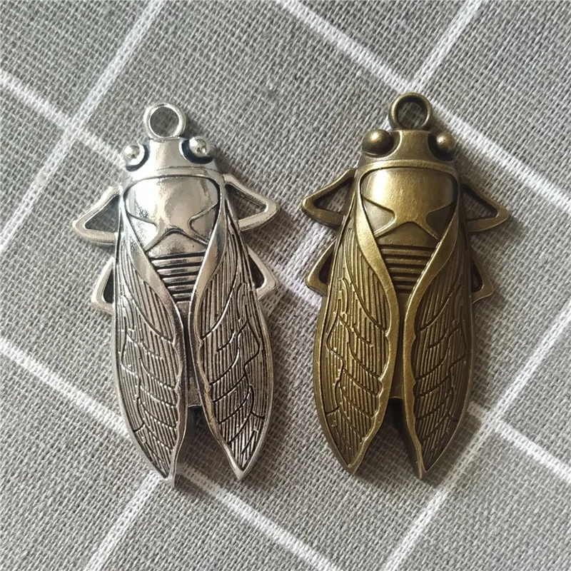 

2Pcs 62x33mm Hyperbole Alloy Cicada Charms Insect Animal Pendant Accessories For Making Necklace KeyChain DIY Jewelry Handmade