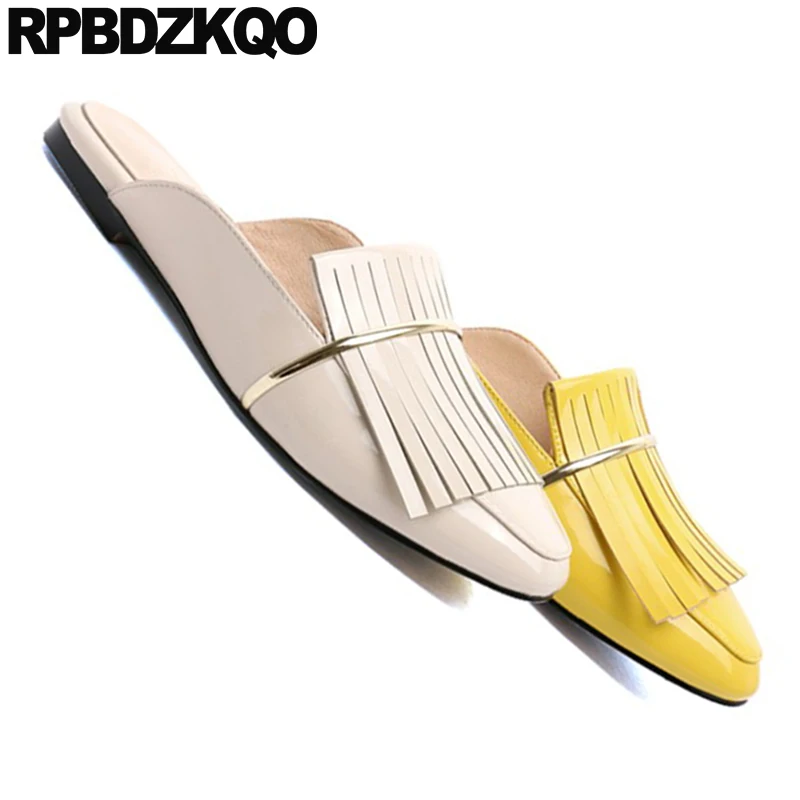 Шлепанцы женские из лакированной кожи удобные туфли без задника бахрома плоская