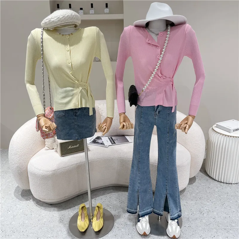

Women's Spring Summer 2021 Niche Design Sense Design Slant Button Versatile Thin Top Long Sleeve Knitted Cardigan