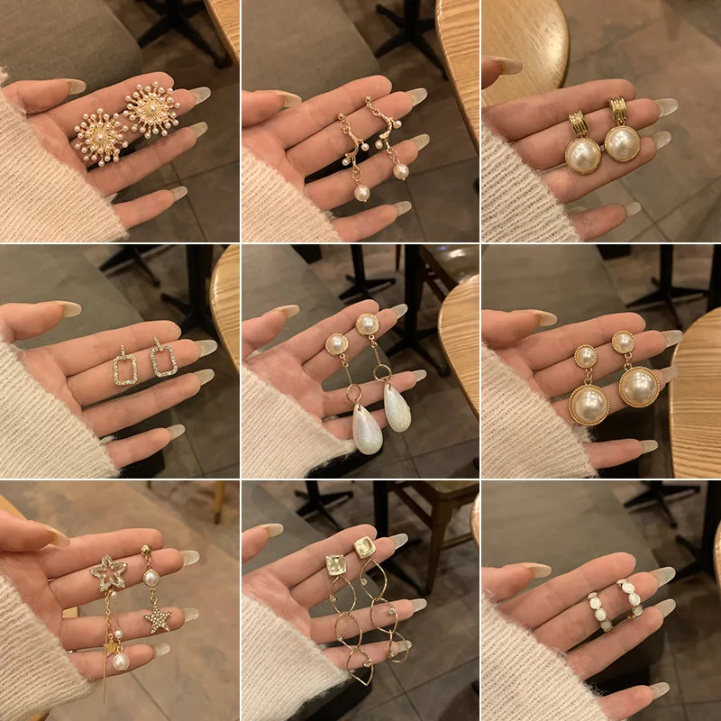 

2021 New Vintage Earrings For Women Gold Pearl Earrings Retro Pearl Earrings Temperament Geometric Simple Cold Wind Earrings