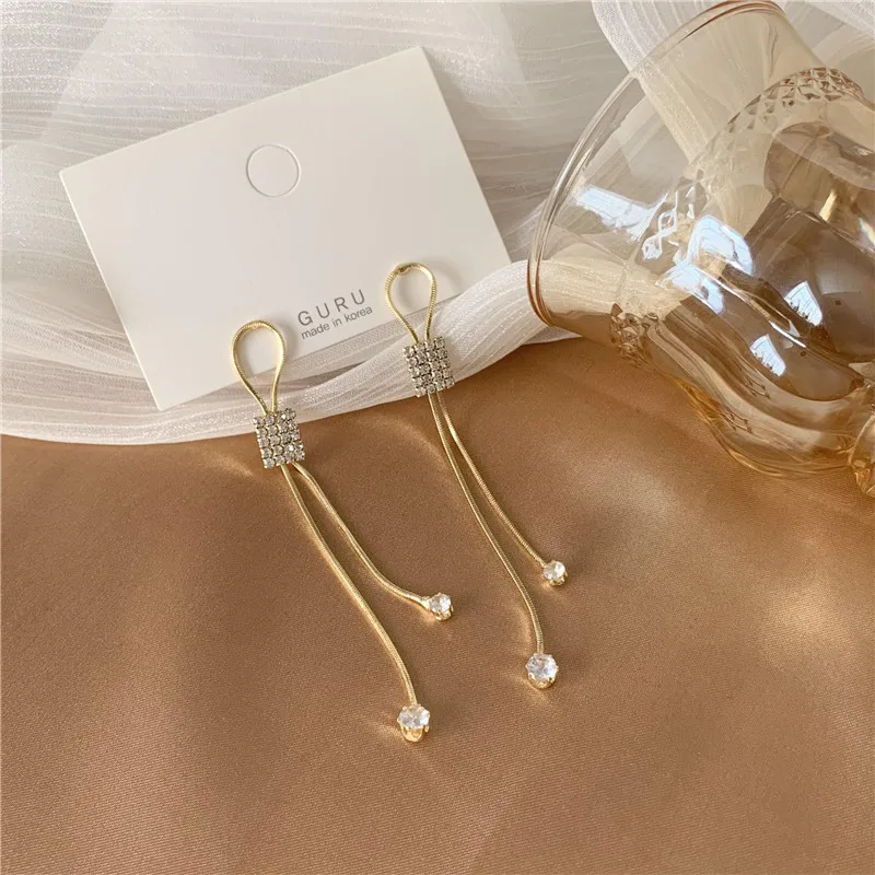 

YANGLIUJIA S925 Needle Retro Long Tassels Crystal Stud Earrings Woman New Fashion Joker Jewelry Party Gift Accessories