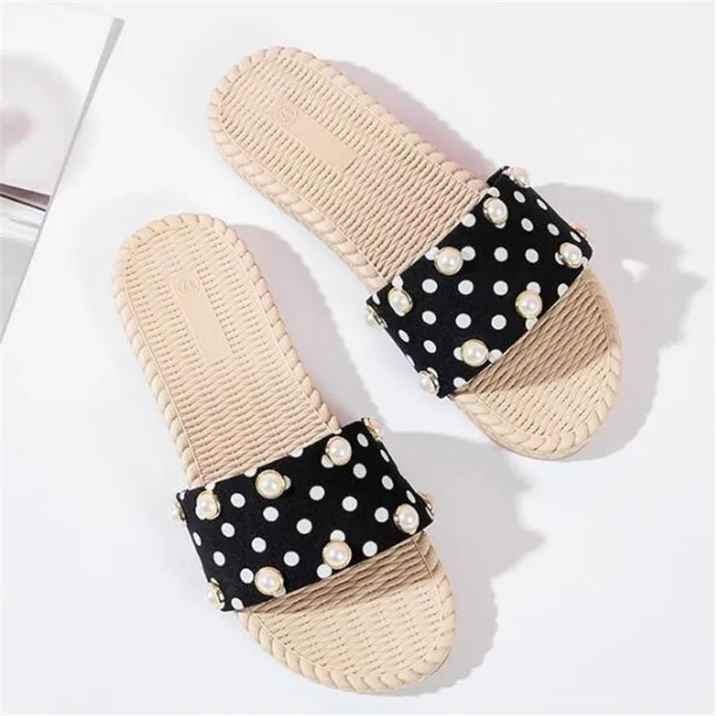 

Summer new large size women's slippers platform fashion casual flat-bottomed women sandals breathable bottom womens shoes slides