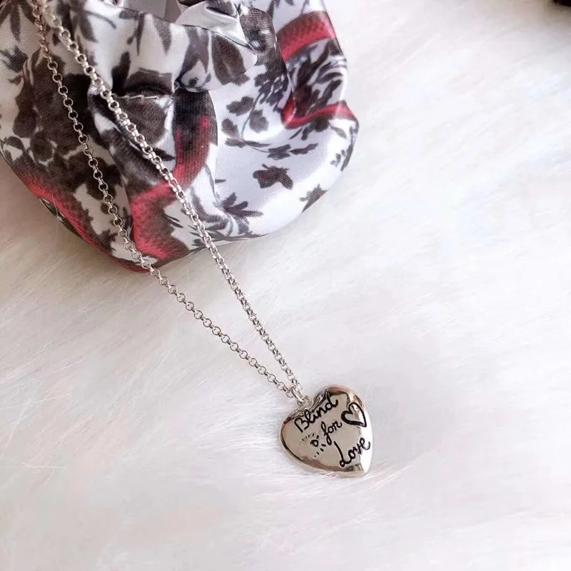 

Original 1:1 S925 Sterling Silver Love fearless love heart necklace High Quality With Classic Logo Charm Girlfriend Gift