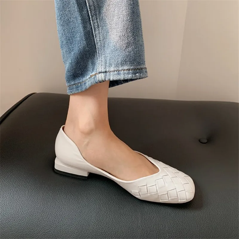 

2021 New Spring/Autumn Women Shoes Square Toe Low heel Comfortable Women Pumps Patent Leather Red/Black/White Female Loafers