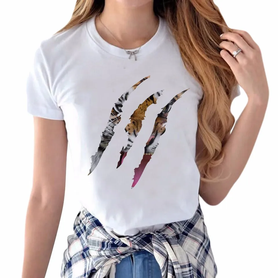 Футболка женская с большими грудками и принтом живота пикантный смешной модал