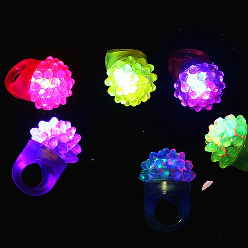 

100PC Glowing Strawberry Rings Light LED Fluorescent Ring Finger Light Jelly Bumpy Rings Flashing LED Bubble Rave Party